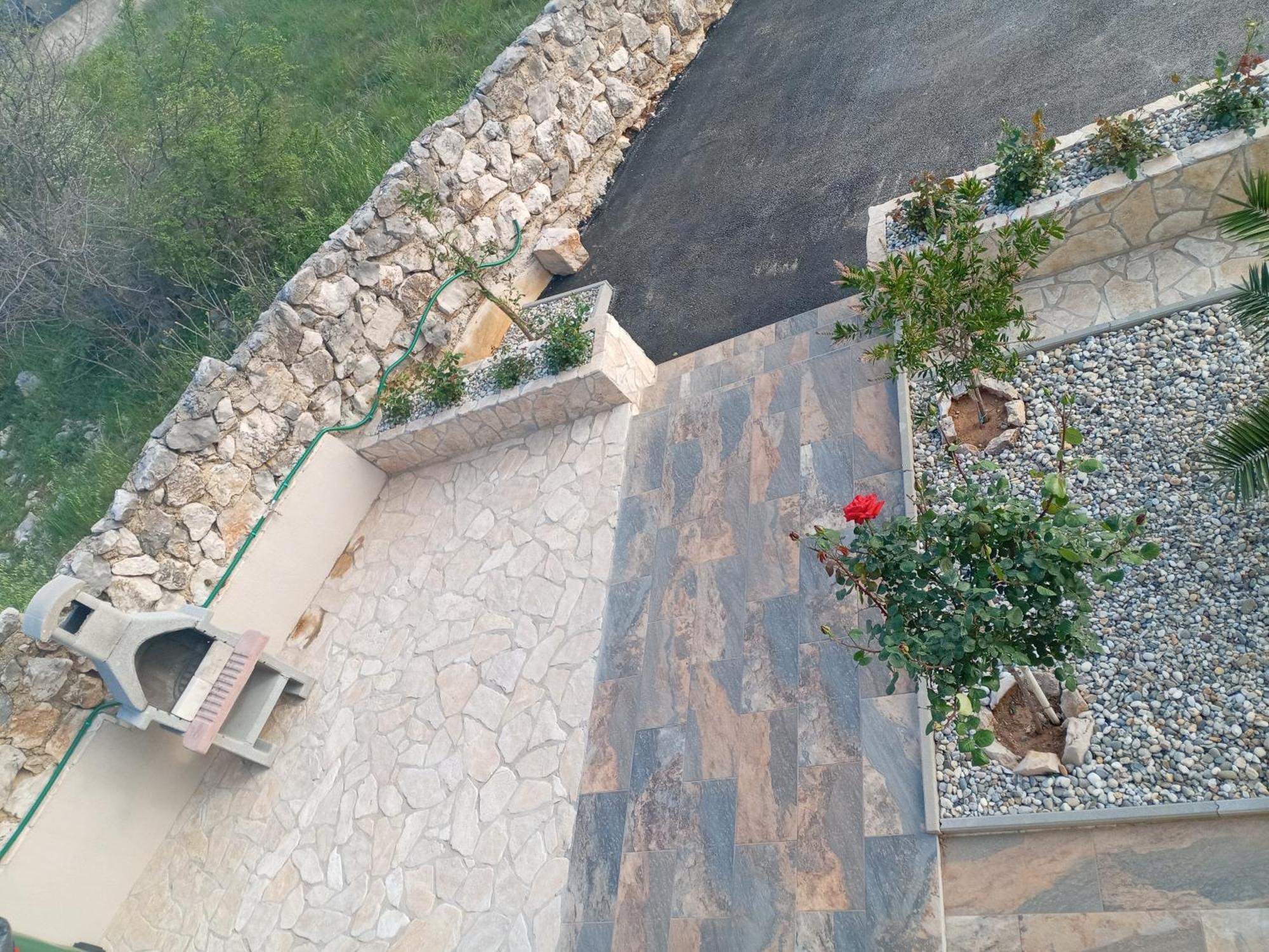 Apartmani Suzana Crikvenica Buitenkant foto